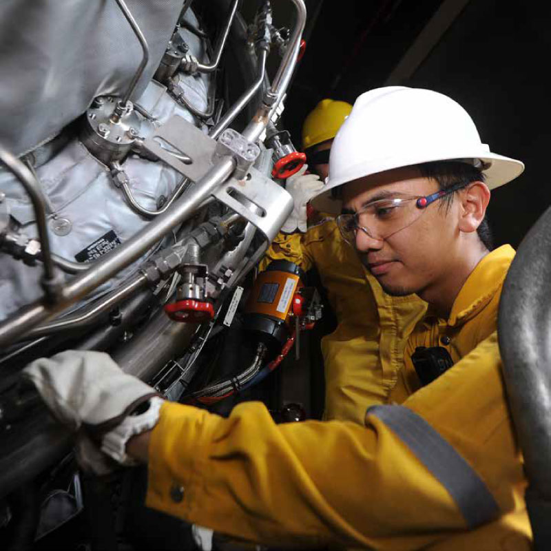 HRD Corp - IndSF (Oil, Gas & Energy)